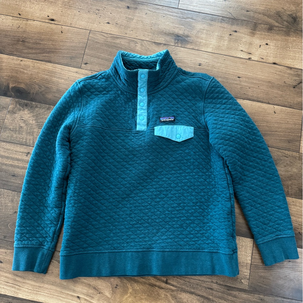 Patagonia Blue Crew Neck Sweater with Textured Knit